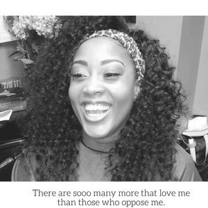 Meet your Posher, Tiara